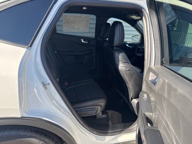 New 2025 Ford Escape ST-Line w/ Tech Pack #1 image 34