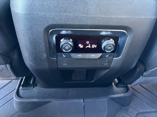 Used 2025 Chevrolet Tahoe LT w/ Comfort Package AWD/4WD image 18
