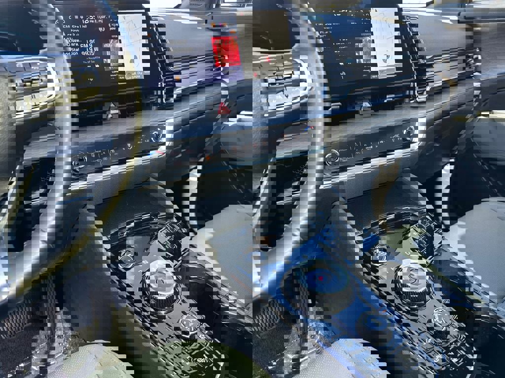 Used 2025 Kia Sportage X-Line image 20