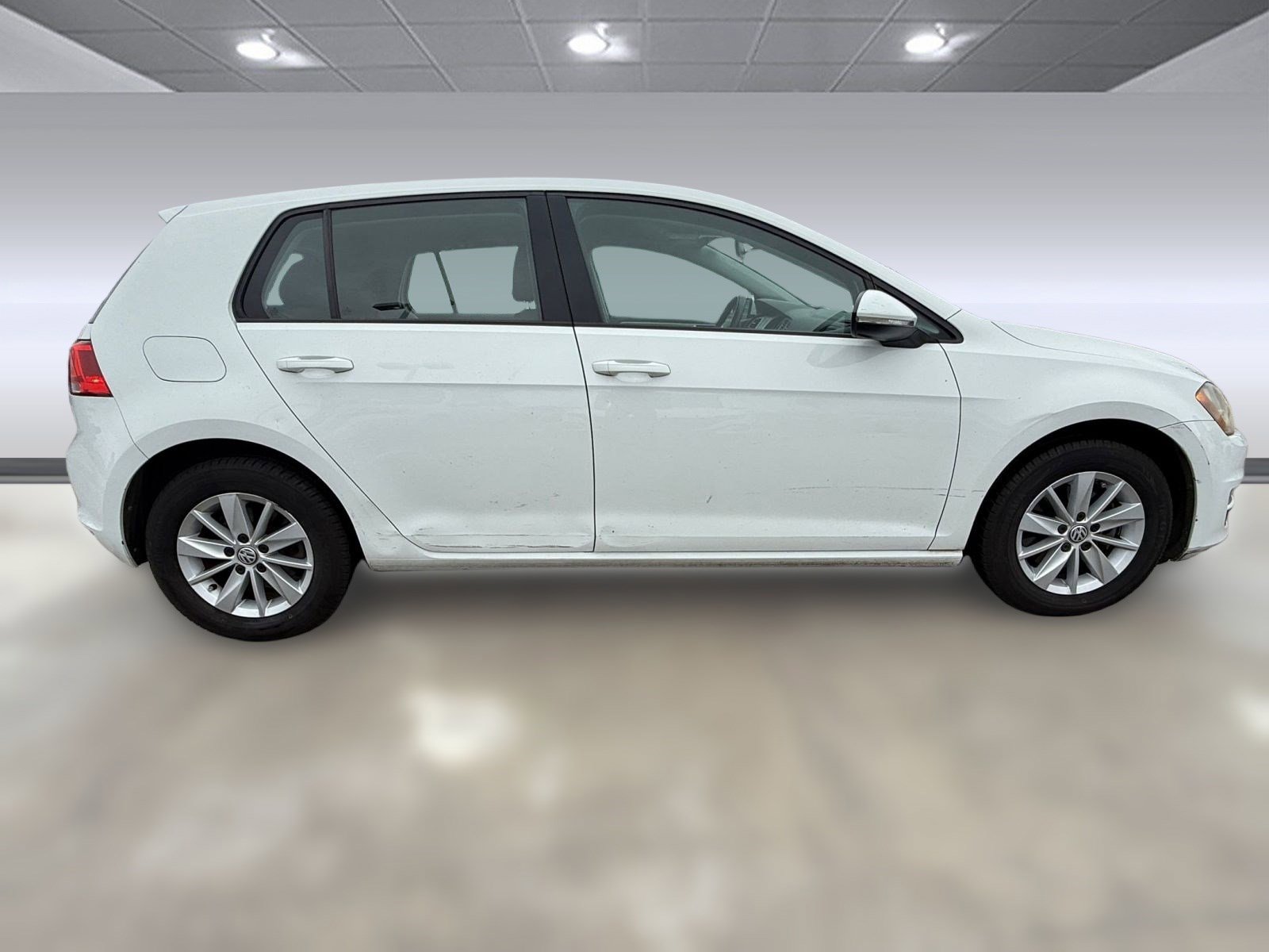 Used 2016 Volkswagen Golf S image 7