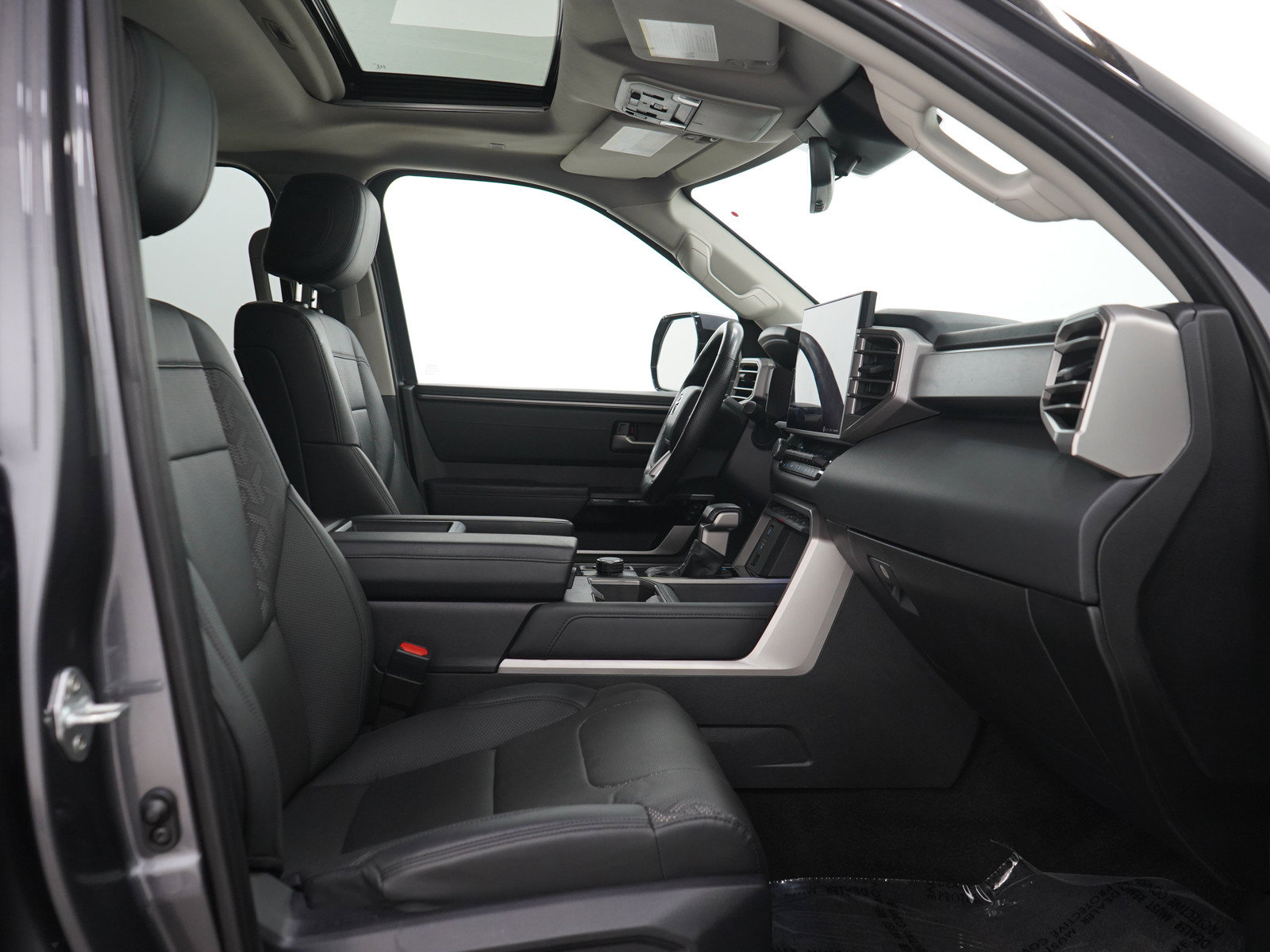 Used 2022 Toyota Tundra Limited AWD/4WD image 13