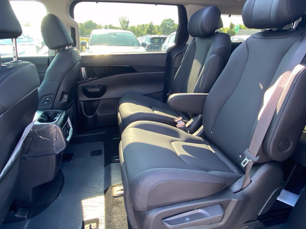 New 2026 Kia Carnival SX Prestige FWD image 23