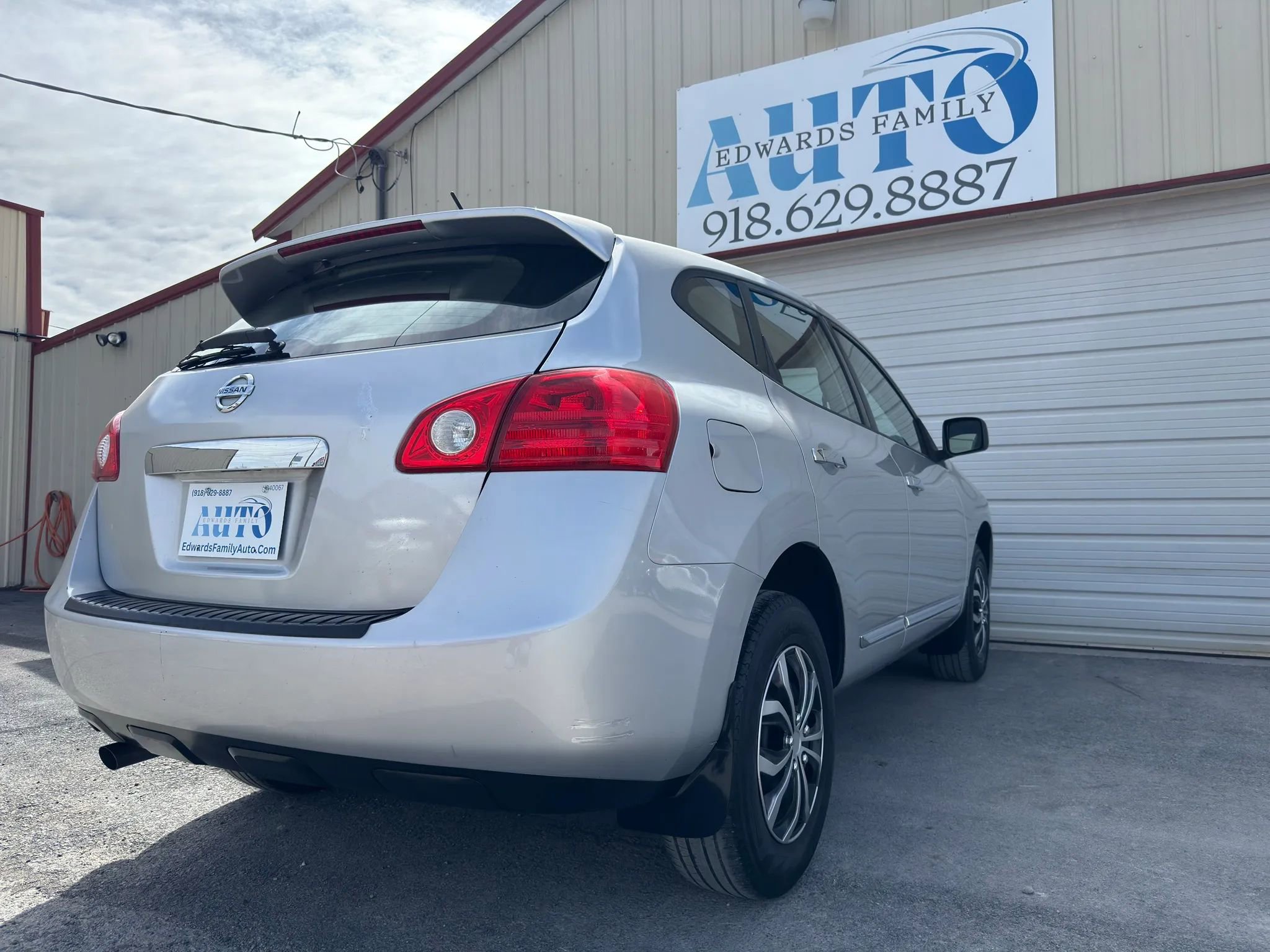 Used 2012 Nissan Rogue S FWD image 24