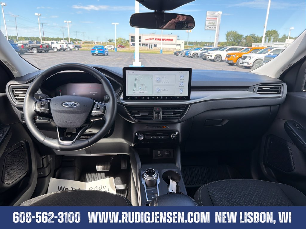 Used 2024 Ford Escape Active w/ Tech Pack #1 AWD/4WD image 12