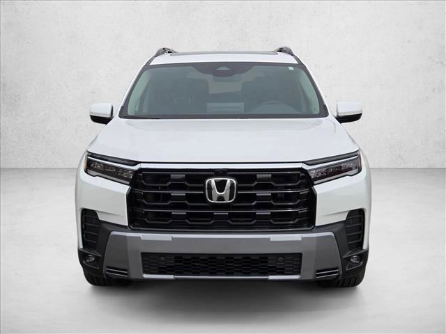 New 2026 Honda Pilot Touring image 6