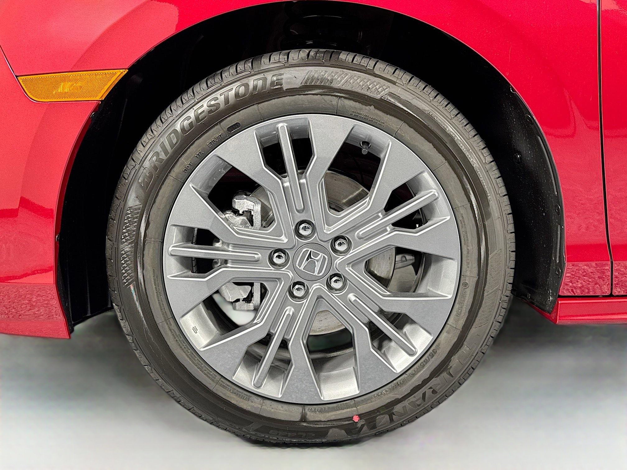 New 2026 Honda Odyssey Touring image 34