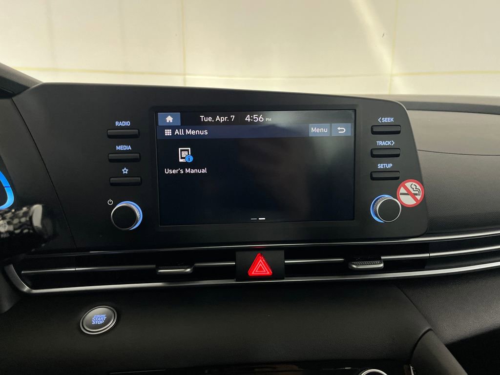 Used 2025 Hyundai Elantra Blue FWD image 64