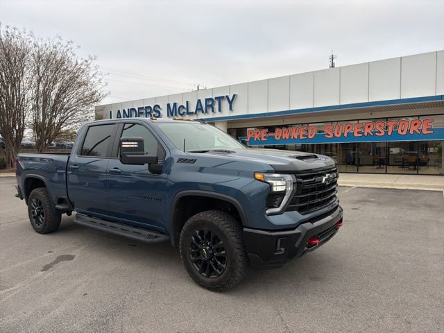Used 2025 Chevrolet Silverado 2500 LT w/ Trail Boss Package image 1