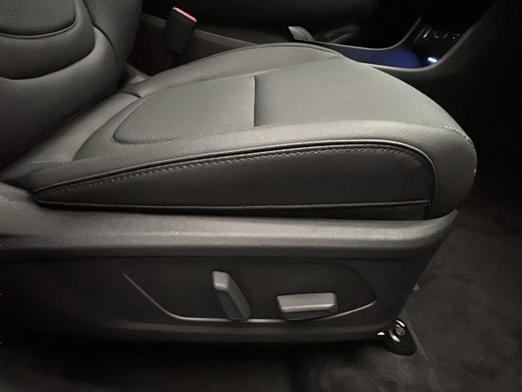 New 2026 Hyundai Tucson Limited AWD/4WD image 16