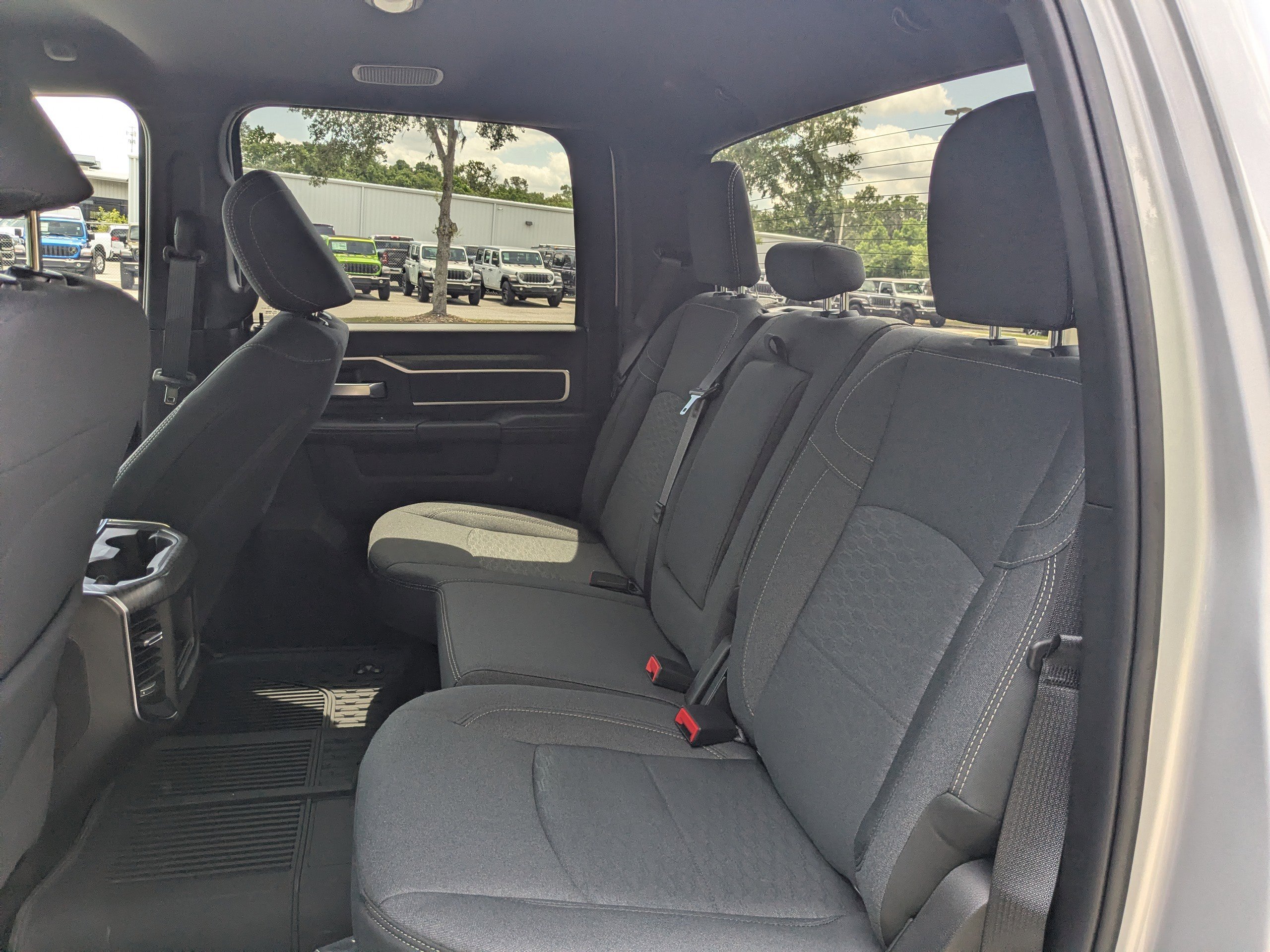 New 2026 RAM 3500 Big Horn AWD/4WD image 13