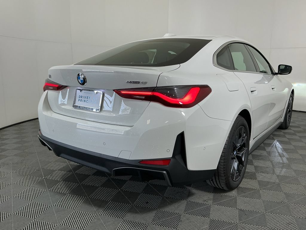 New 2026 BMW i4 eDrive40 w/ Premium Package RWD image 5