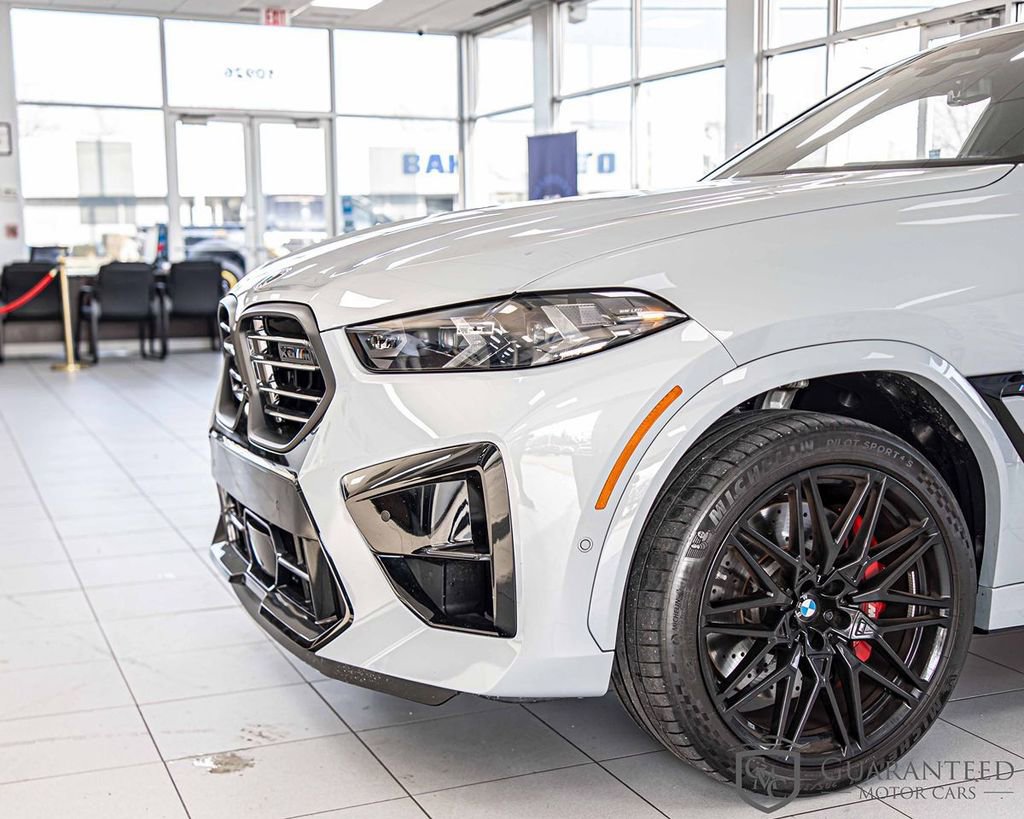 Used 2025 BMW X6 M Competition w/ Executive Package AWD/4WD image 5