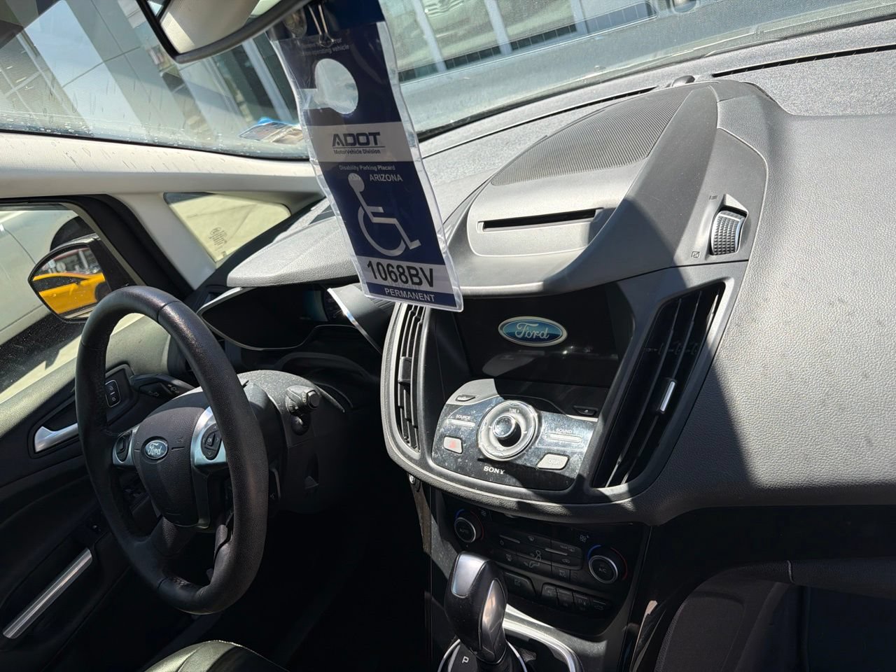 Used 2018 Ford C-MAX Titanium w/ Equipment Group 301A FWD image 16
