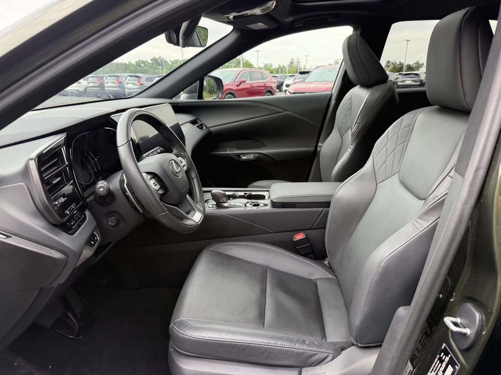 Used 2023 Lexus RX 350 Premium w/ Cold Area Package AWD/4WD image 14