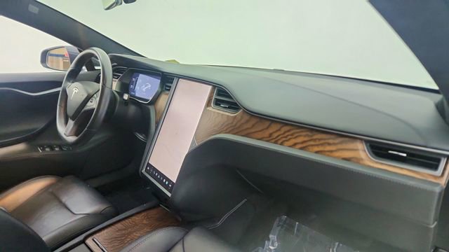 Used 2019 Tesla Model S 100D image 22