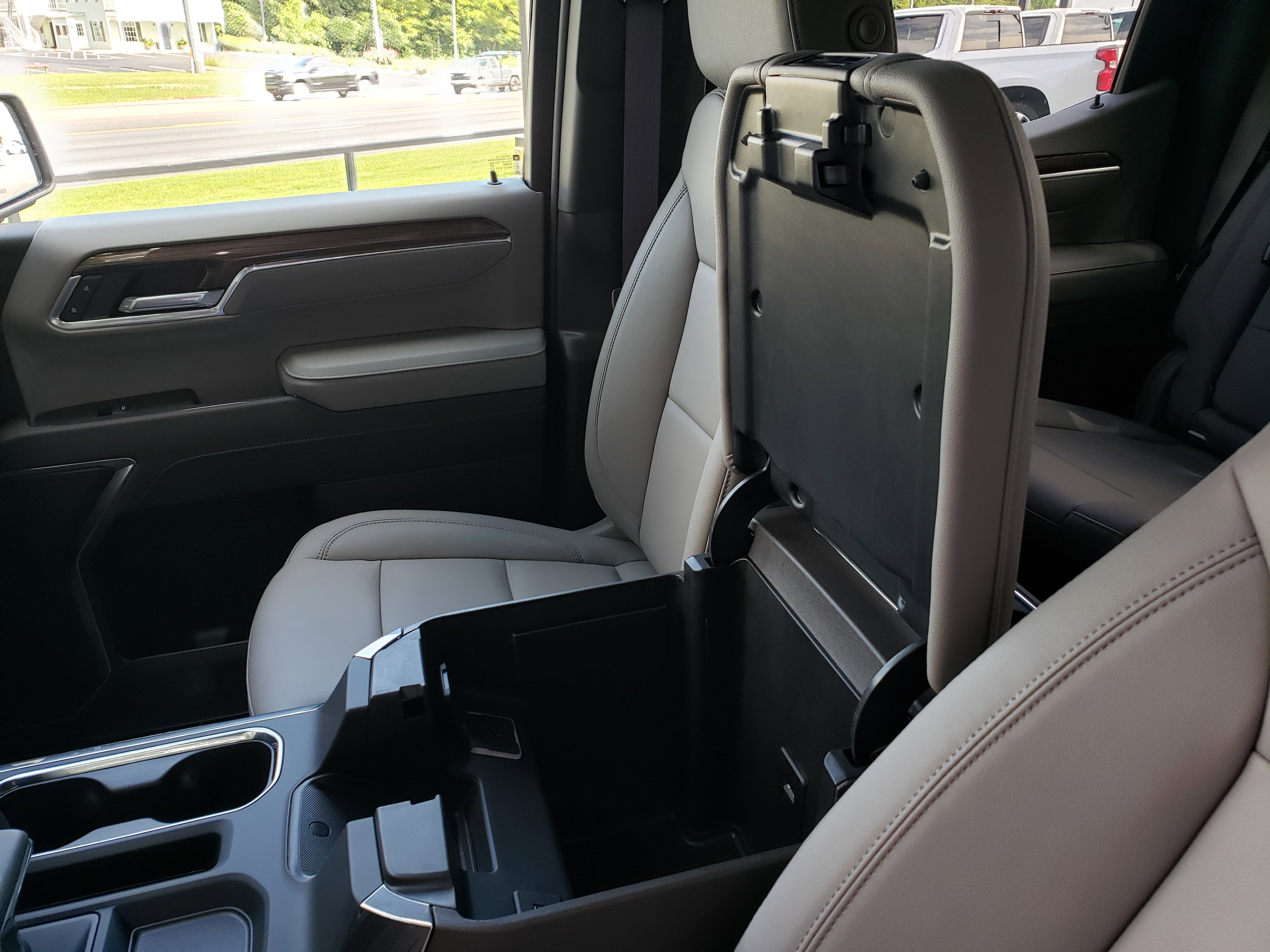 New 2025 Chevrolet Silverado 1500 LT image 27