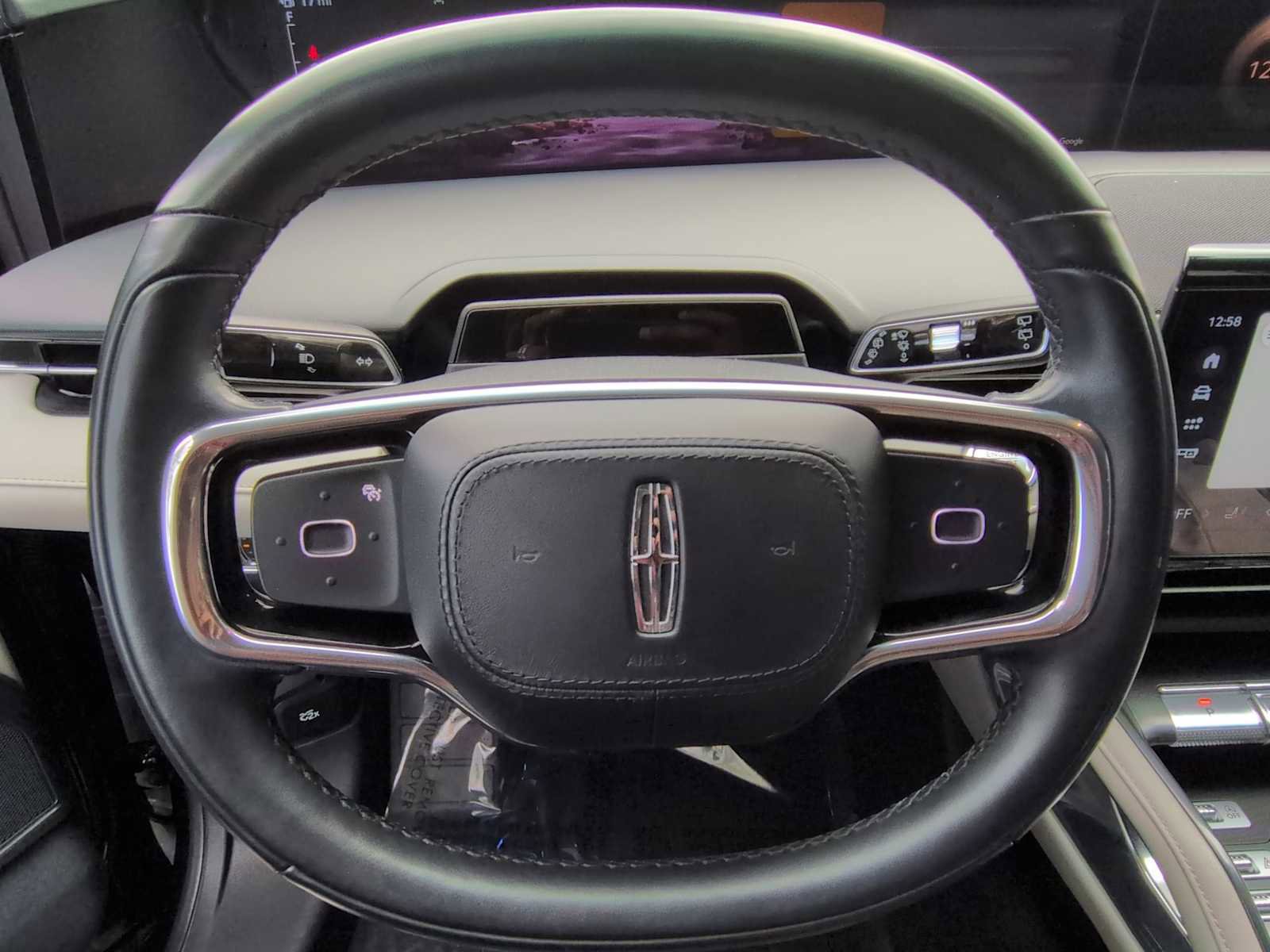 Used 2024 Lincoln Nautilus Reserve image 22