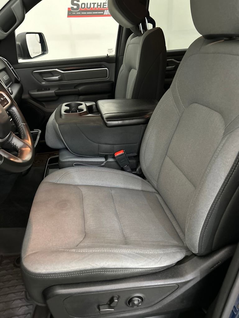 Used 2021 RAM 1500 Big Horn image 13