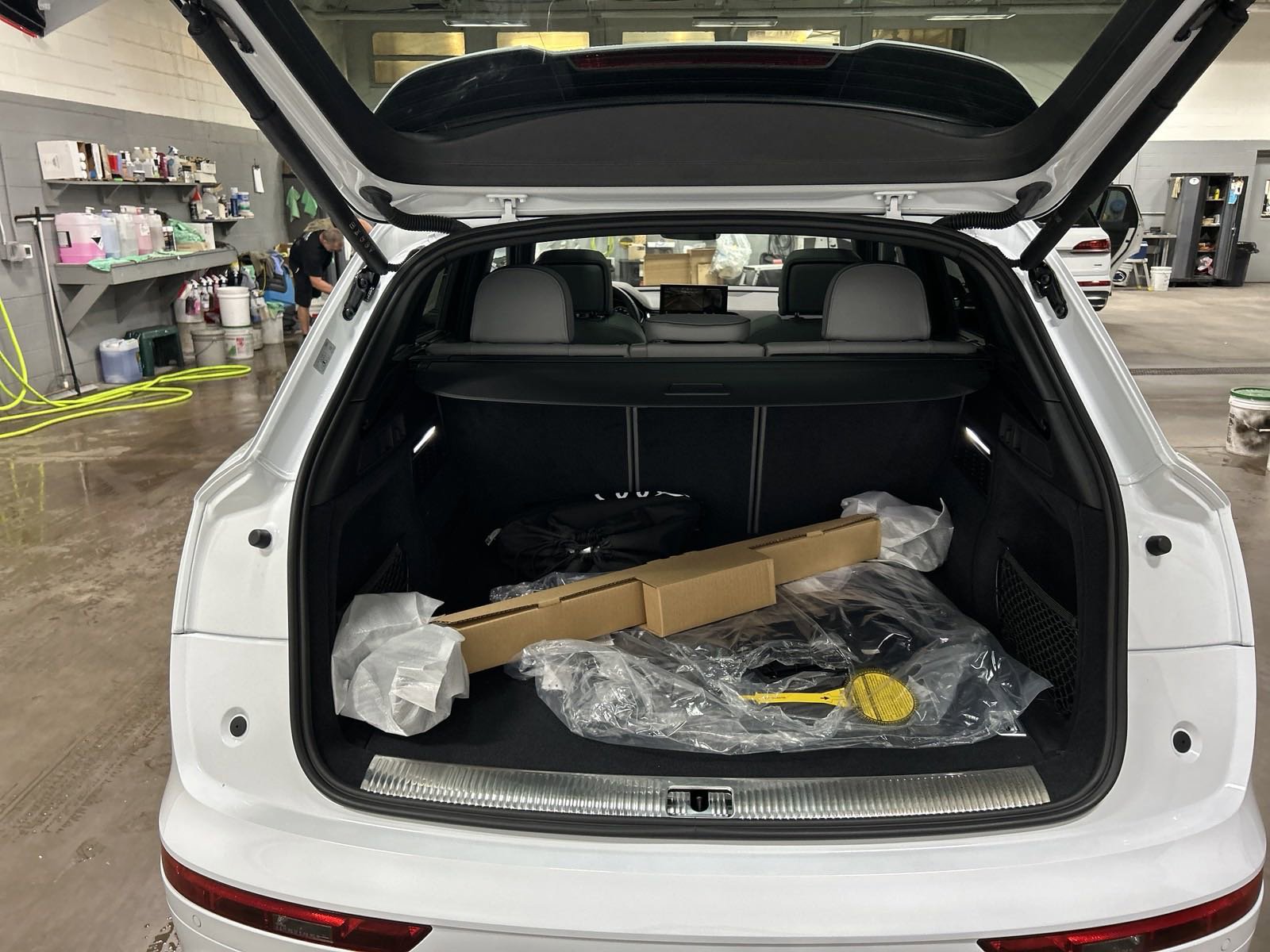 New 2024 Audi Q5 e Prestige image 30