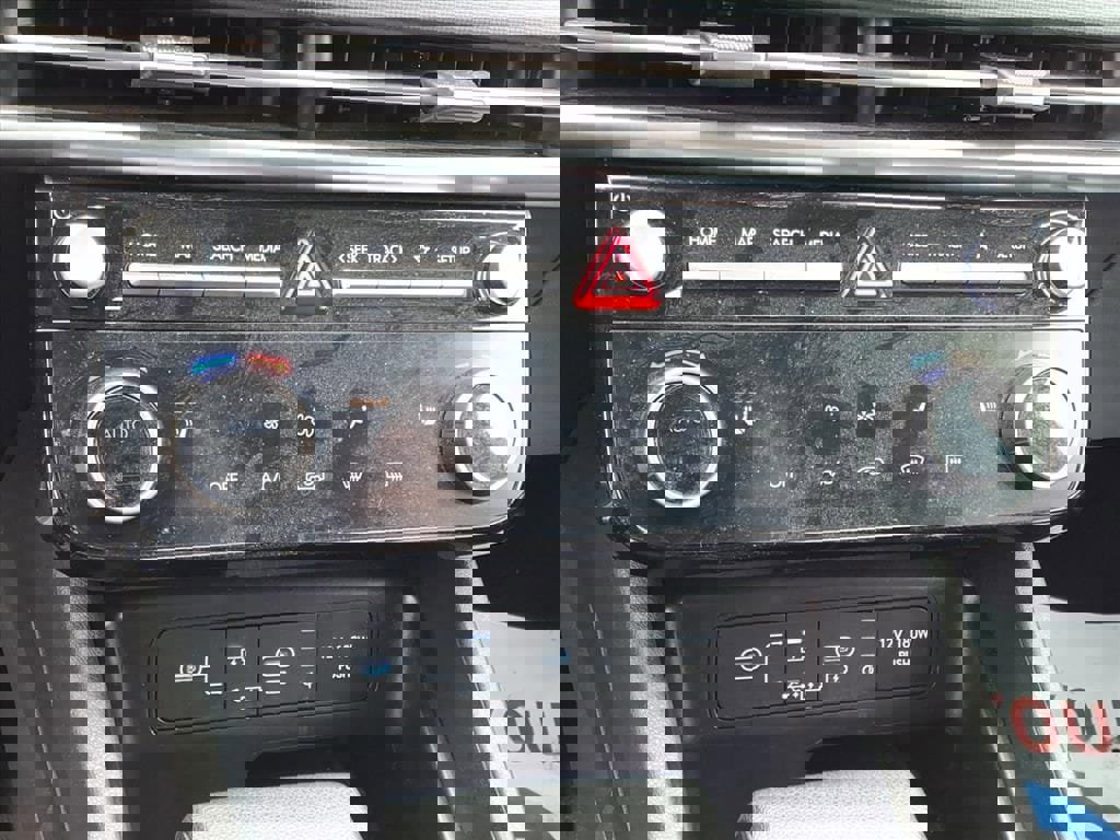 Certified 2025 Hyundai Tucson SEL image 15