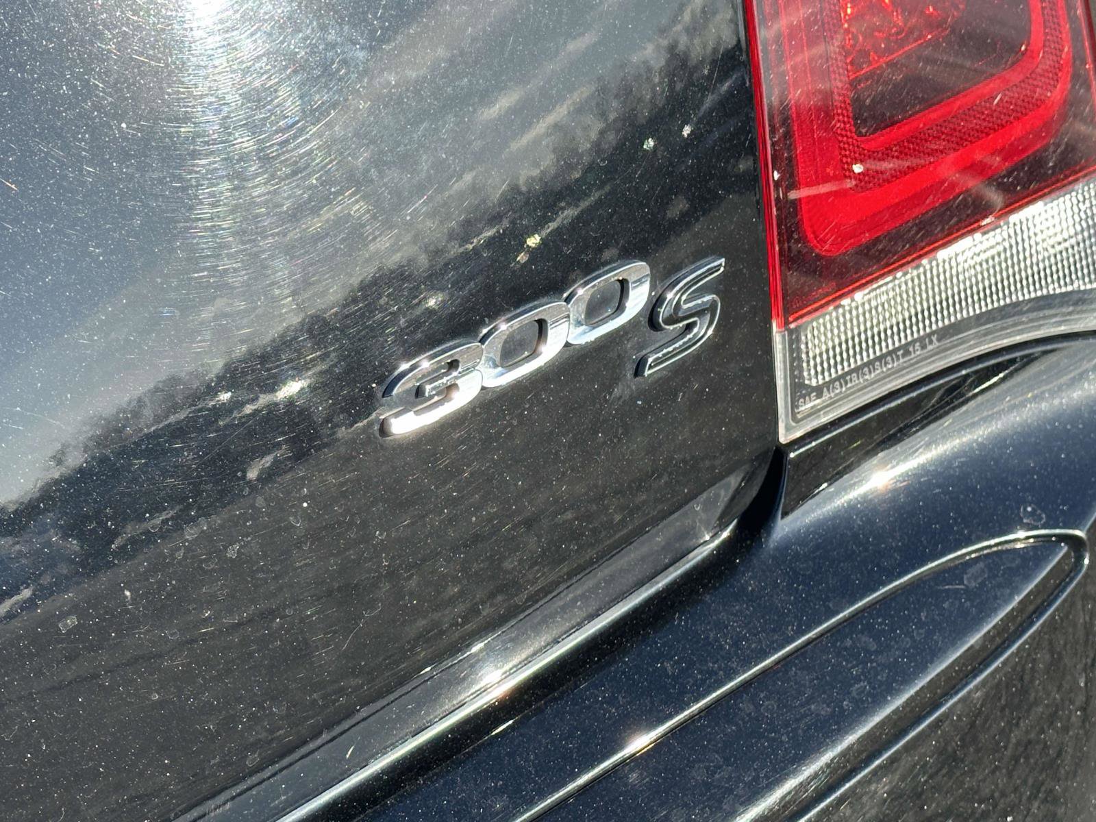 Used 2017 Chrysler 300 S image 11