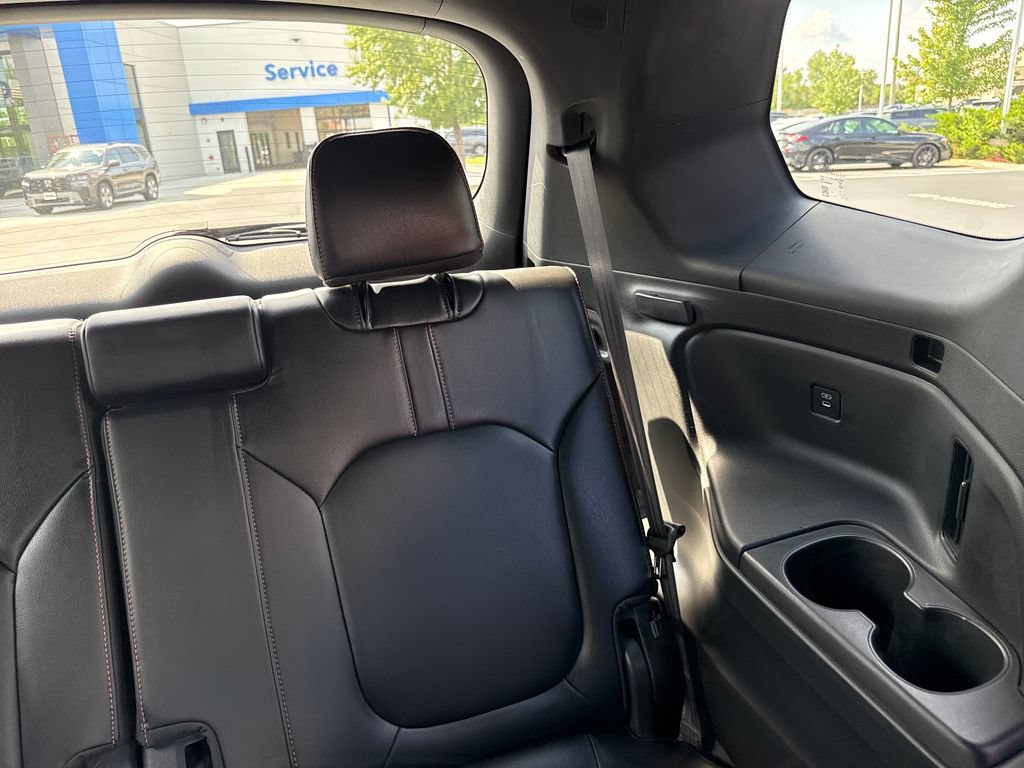 Used 2024 Honda Pilot TrailSport image 25