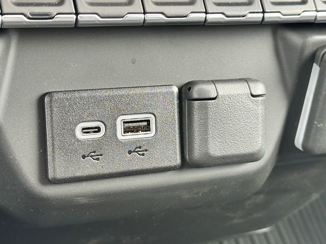 Used 2026 Chevrolet Silverado 2500 Custom w/ Custom Convenience Package image 22