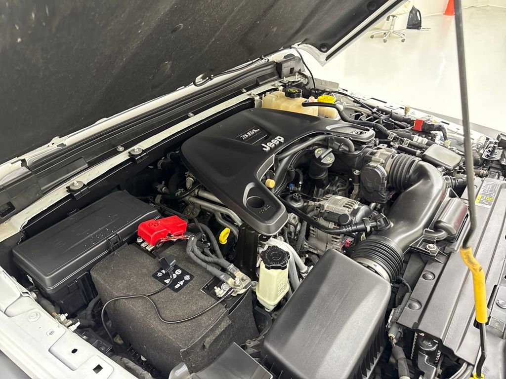 Used 2020 Jeep Wrangler Unlimited Sport image 13