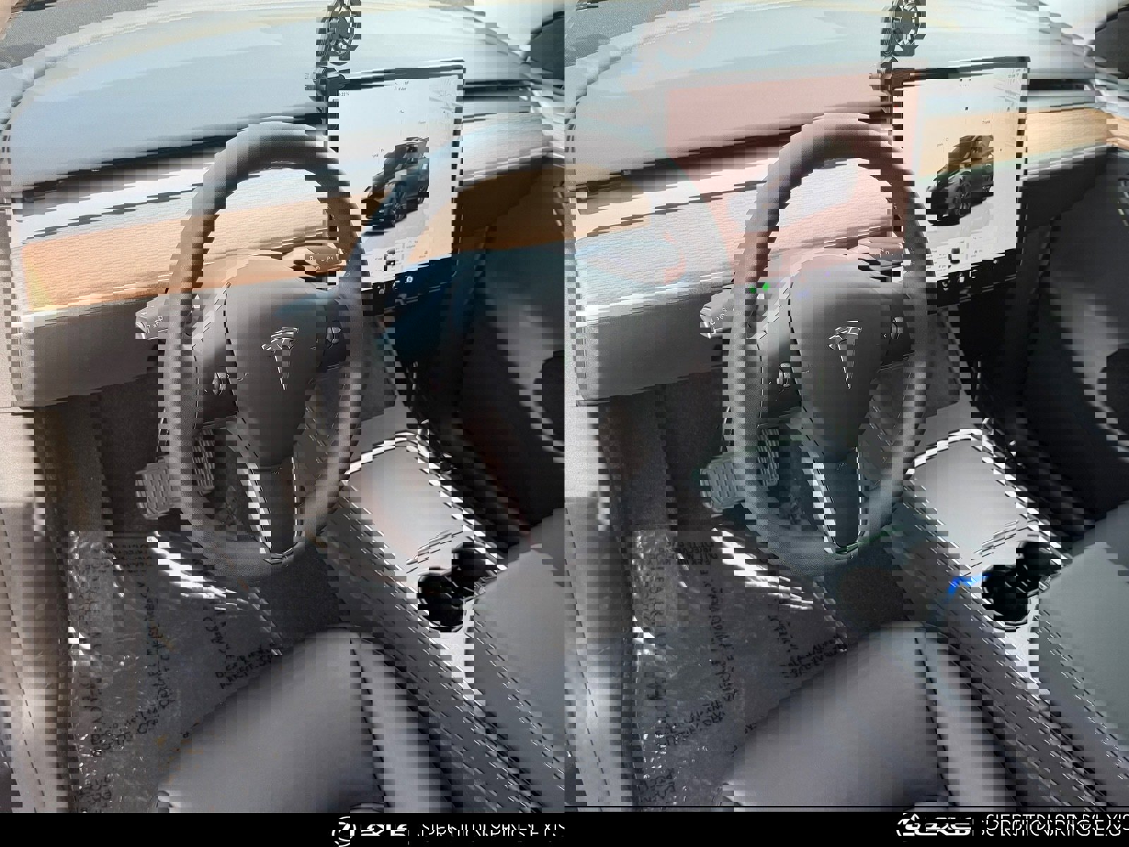 Used 2025 Tesla Model Y Long Range image 15