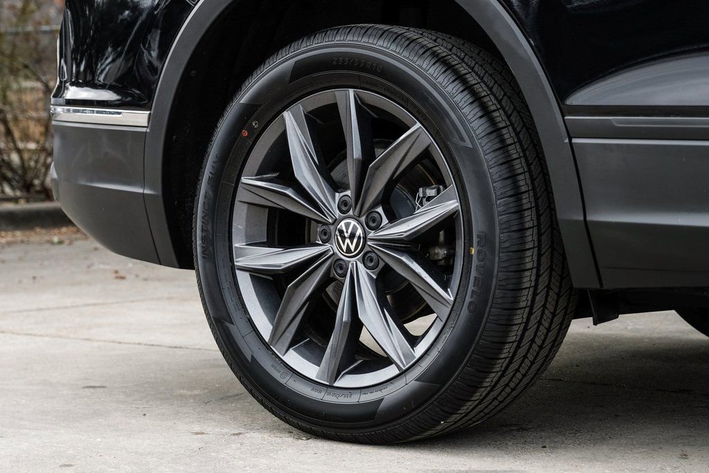 Used 2022 Volkswagen Tiguan SE image 71