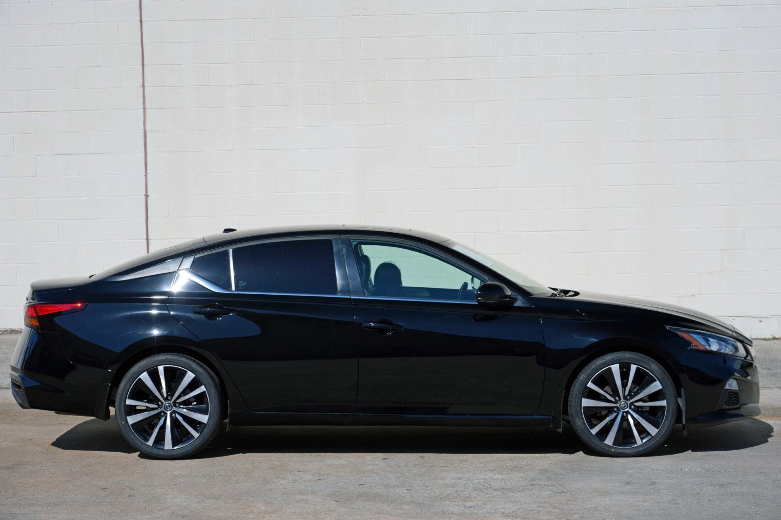 Used 2021 Nissan Altima 2.5 SR w/ SR Premium Package FWD image 47