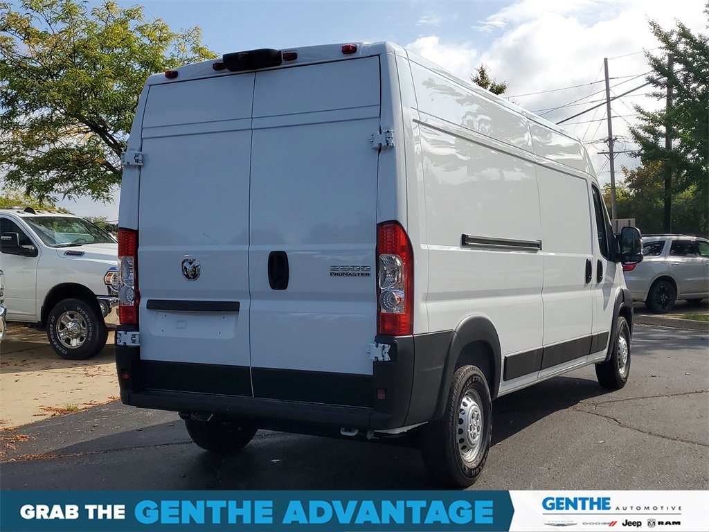 New 2026 RAM ProMaster 2500 image 4