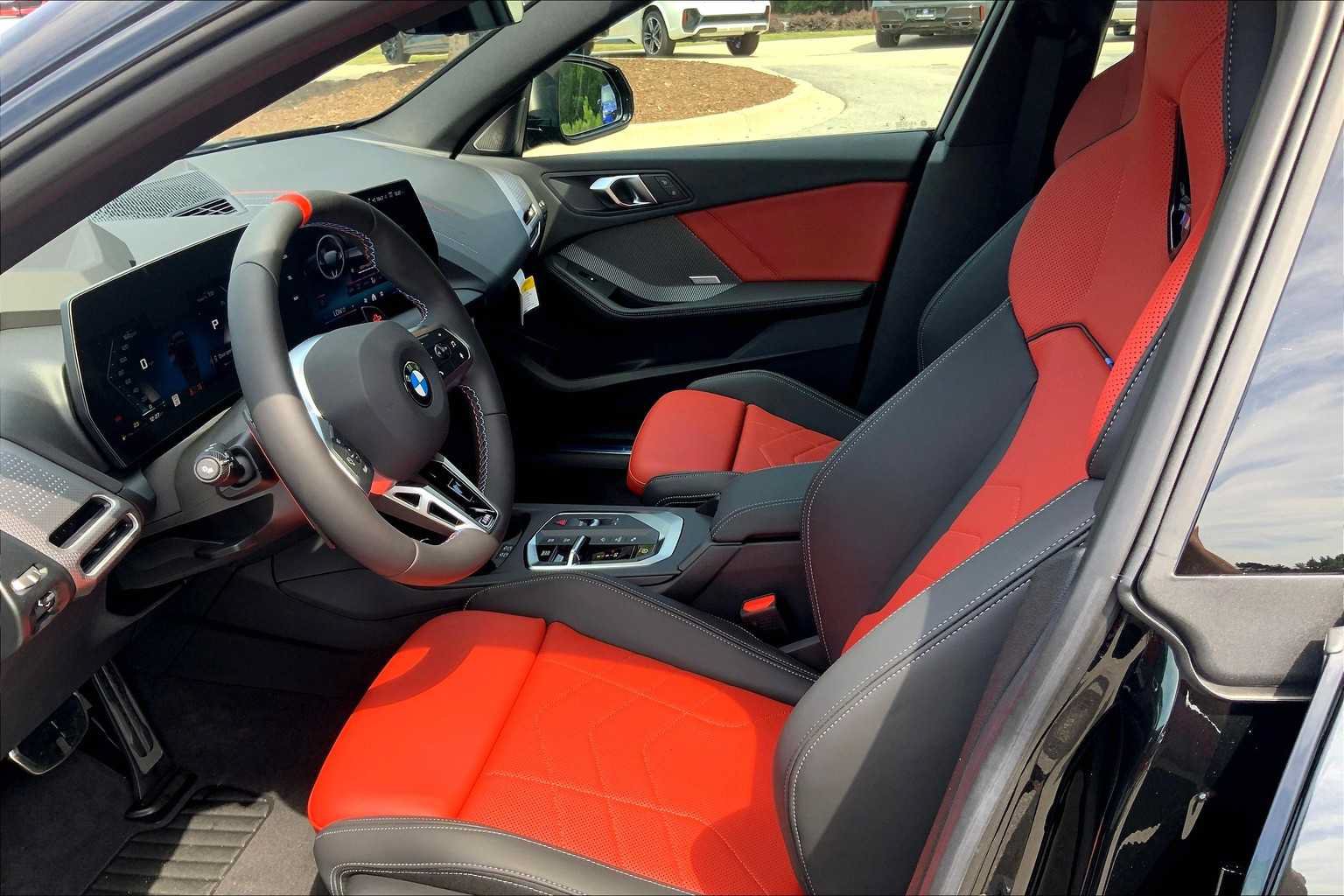 Used 2026 BMW M235i xDrive w/ Technology Package AWD/4WD image 7