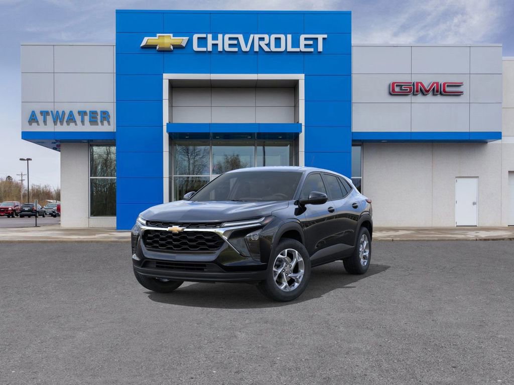 New 2026 Chevrolet Trax LS image 8