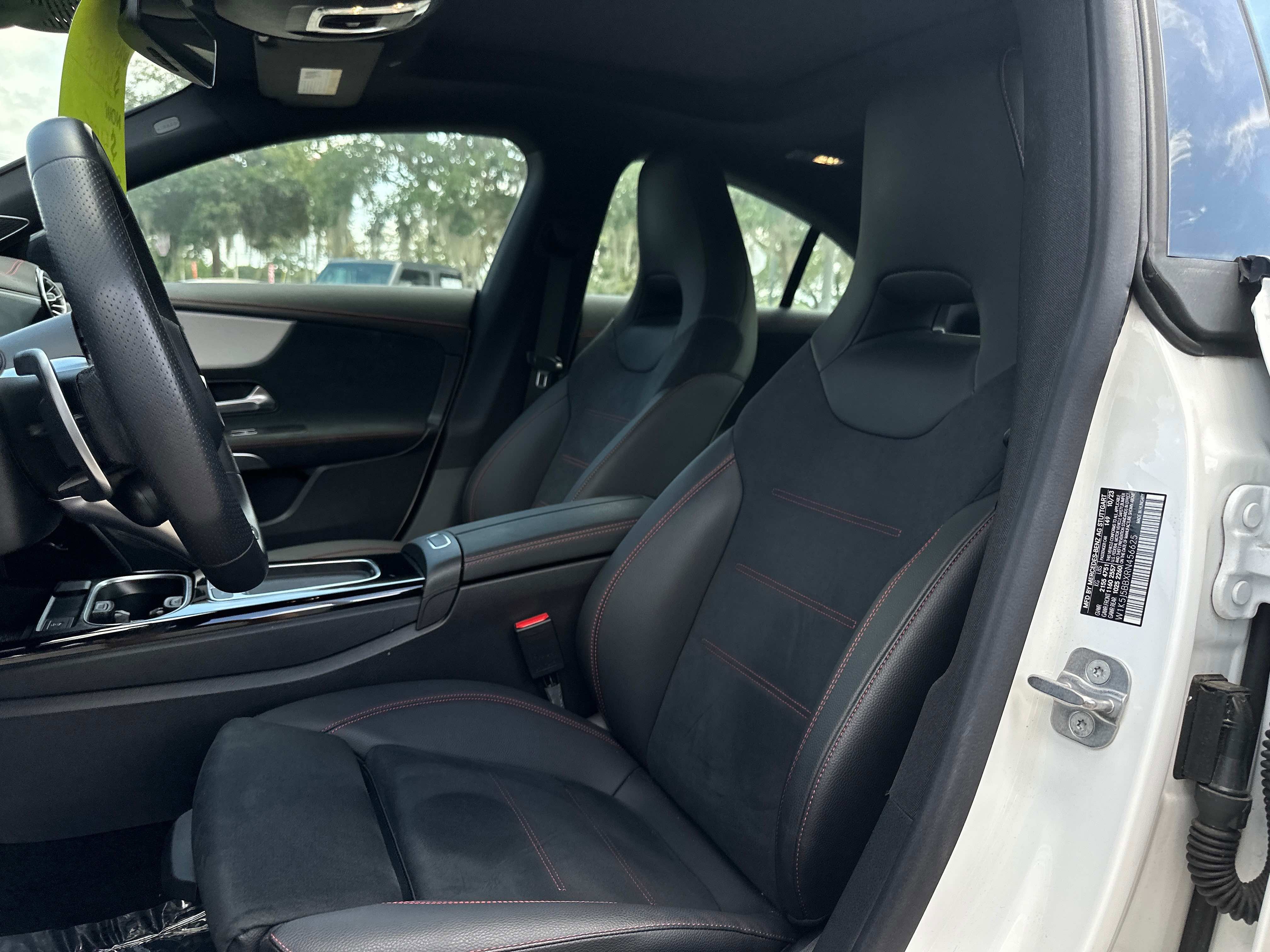 Used 2024 Mercedes-Benz CLA 35 AMG 4MATIC image 17