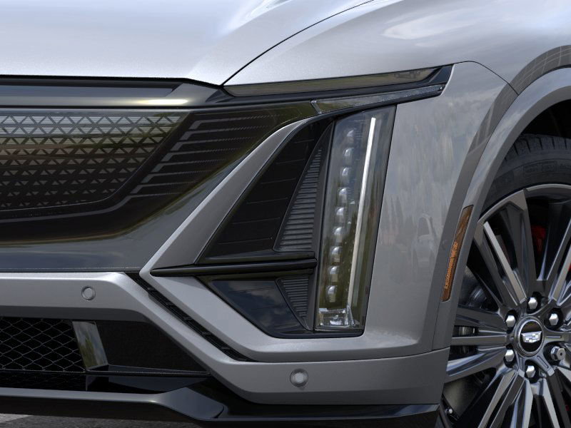New 2026 Cadillac Lyriq V image 34