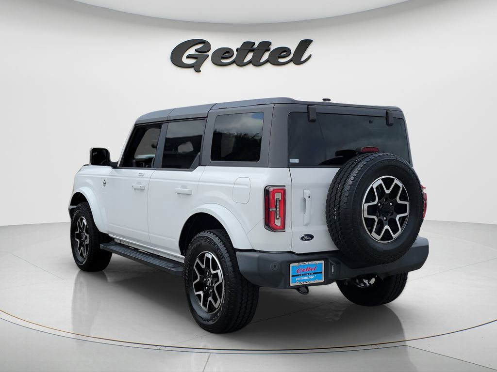 Used 2023 Ford Bronco Outer Banks image 6
