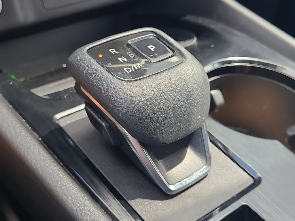 Certified 2021 Nissan Rogue SV FWD image 26
