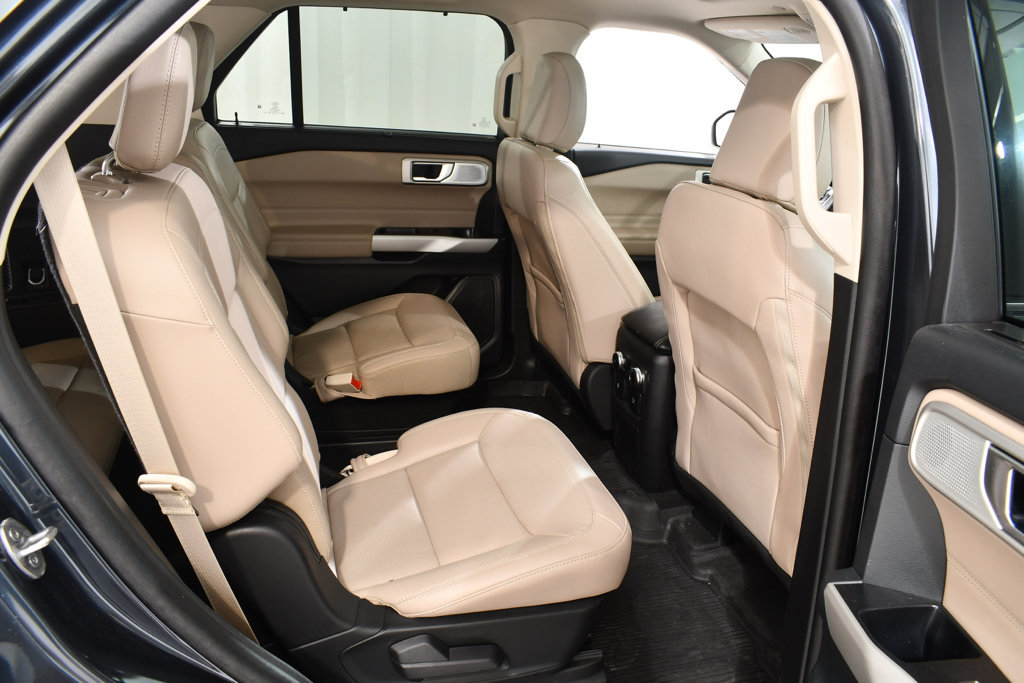Used 2023 Ford Explorer Limited w/ Limited Technology Package AWD/4WD image 19
