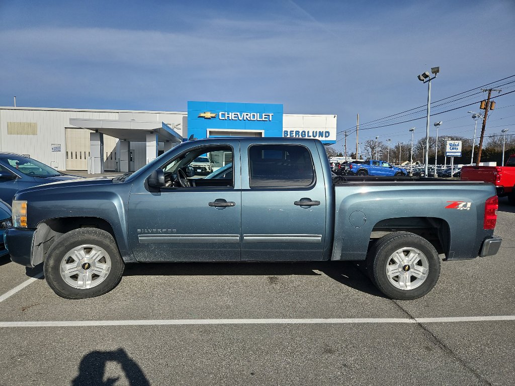 Used 2011 Chevrolet Silverado 1500 LT w/ All-Star Edition image 1
