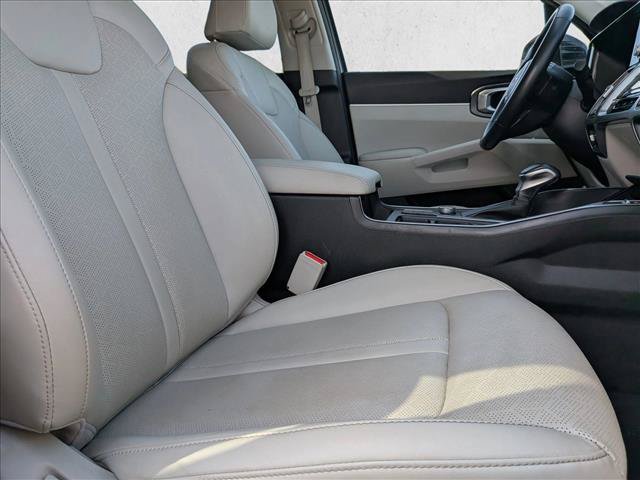 Used 2023 Kia Sorento S FWD image 23