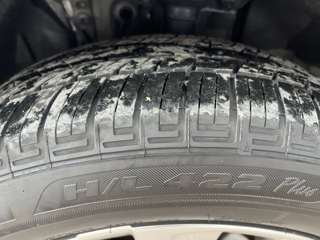 Certified 2023 Toyota Venza Limited image 27