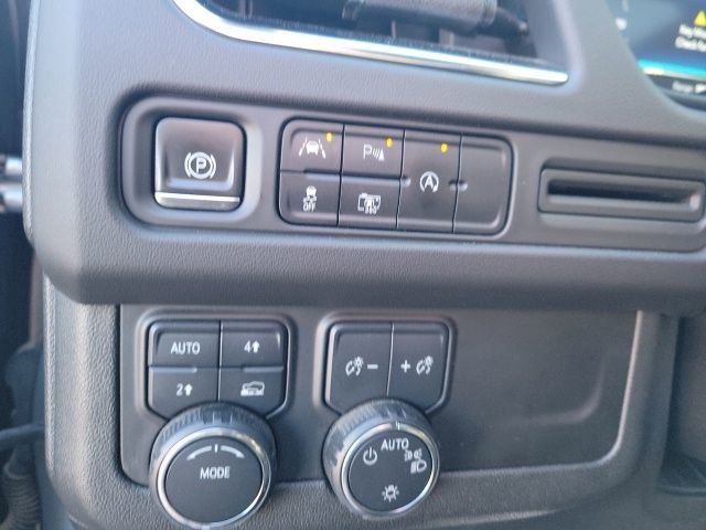 Used 2023 Chevrolet Tahoe RST w/ Luxury Package image 8