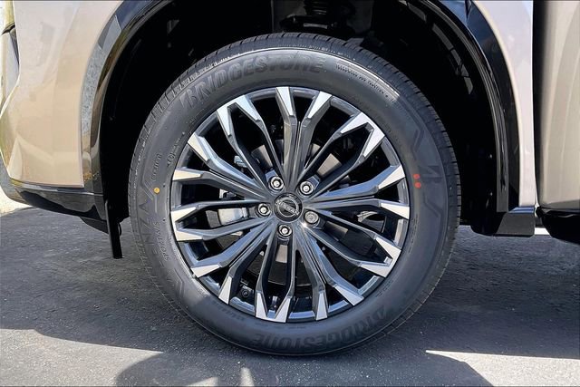 New 2026 Nissan Rogue Platinum image 9