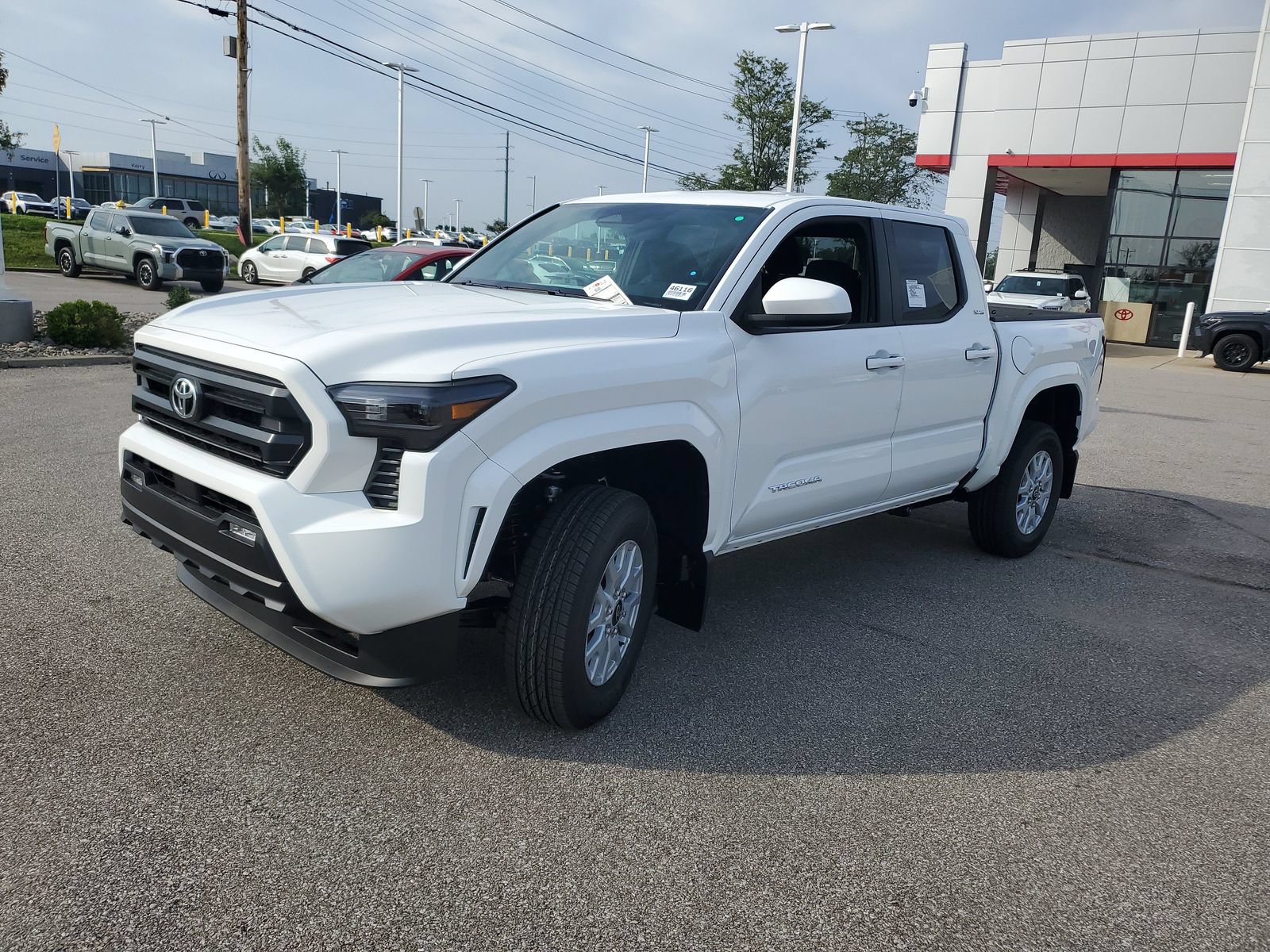 New 2026 Toyota Tacoma SR5 AWD/4WD image 2