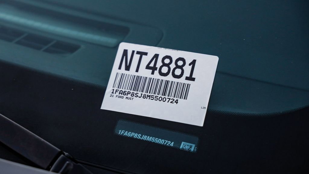 Used 2021 Ford Mustang Shelby GT500 w/ Technology Package image 28