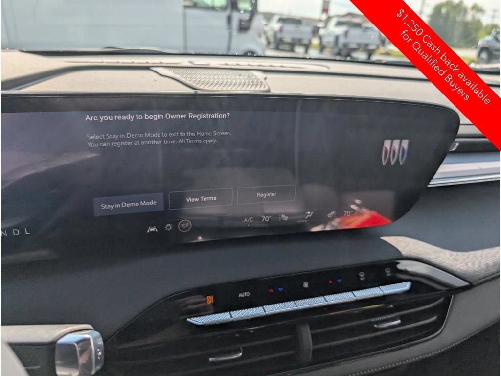 New 2026 Buick Enclave Sport Touring w/ Power Package FWD image 25