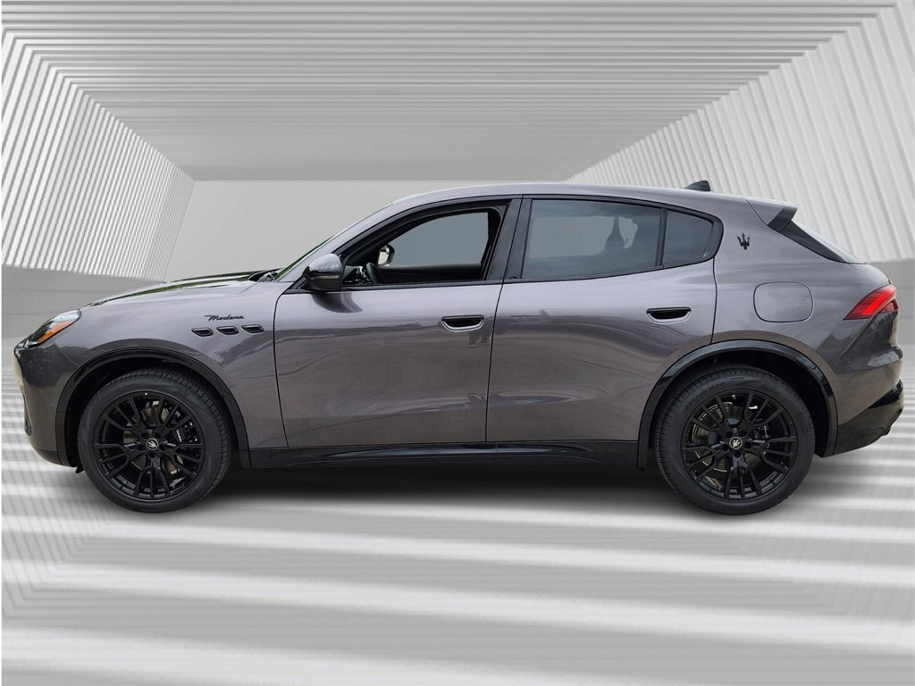 New 2025 Maserati Grecale Modena image 2