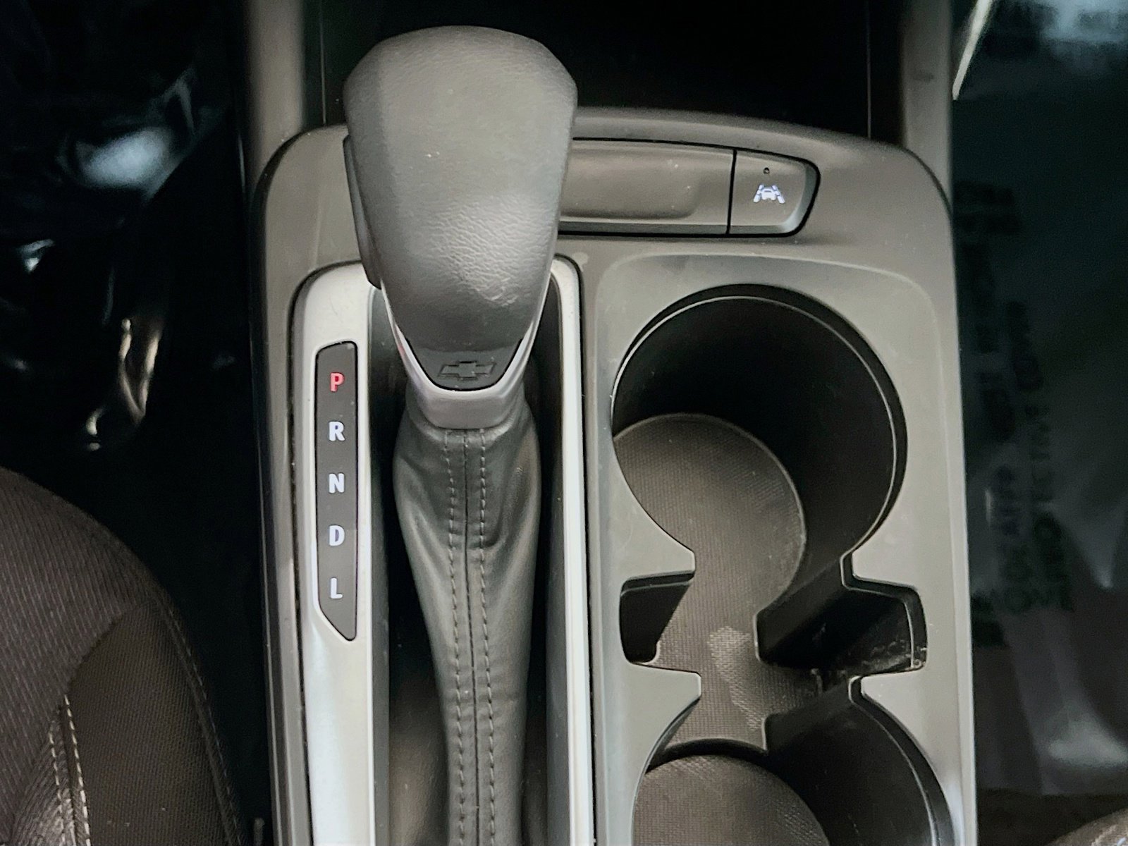 Used 2025 Chevrolet Trax LS image 12