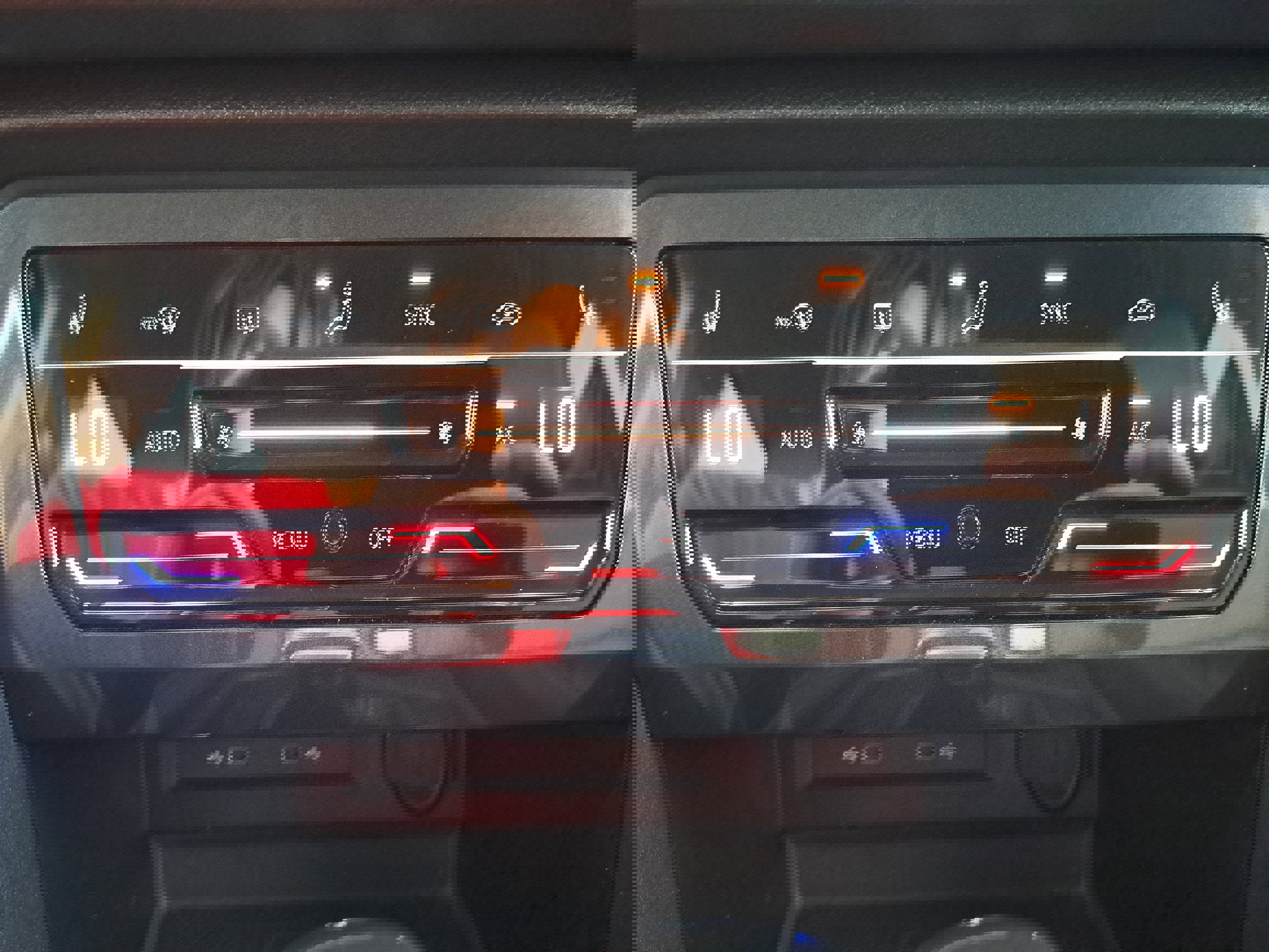 Used 2024 Volkswagen Tiguan SE image 21